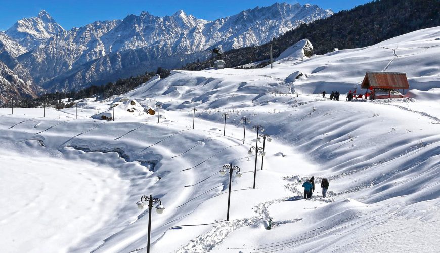 Budget-Friendly New Year Chopta Auli Tour 2026 – How to Plan Your Perfect Trip
